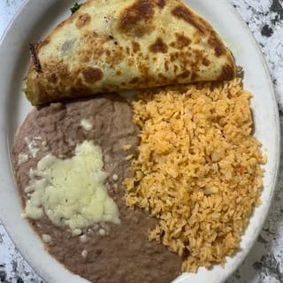 44 - Chicken Quesadilla